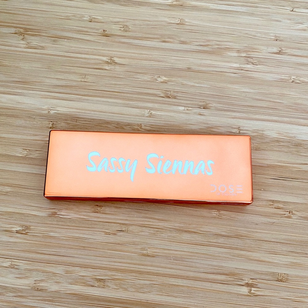 Dose of Colors Sassy Siennas Eyeshadow Palette * - Picture 3 of 5